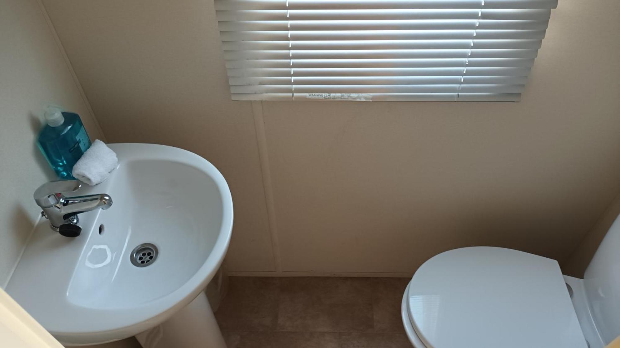 Hotel Butlins Minehead Caravan 120 River Cove Passes Included Exterior foto